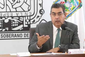 Puebla ofrece futuro a las empresas: Sergio Salomón