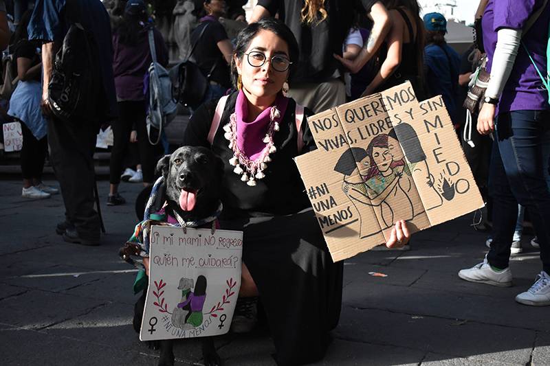 El z&oacute;calo y la voz feminista