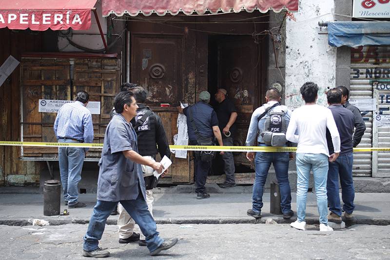La Maldita Vecindad... de informales a narcos