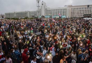 Europa rechaza elección de  Lukashenko y amaga con sanciones
