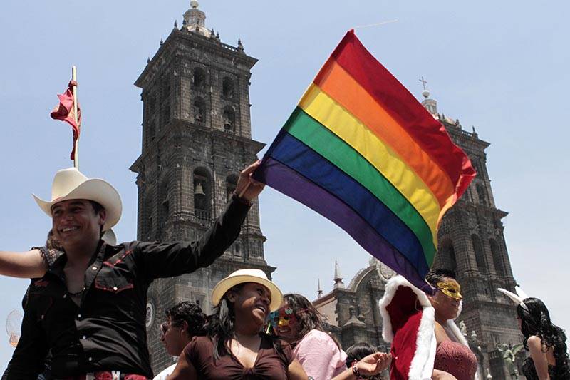 Avanza en comisiones legalización de matrimonio igualitario en Puebla