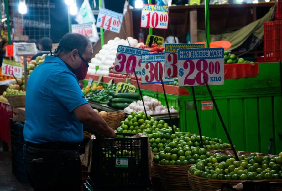 Mercado acelera &iacute;ndice de precios, se eleva inflaci&oacute;n a 4.09%