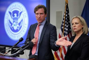 Trump atiza conflicto: ahora echa  al jefe de seguridad electoral