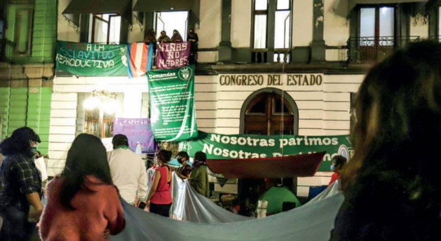 Perfila Congreso de Puebla votar legalización del aborto en abril