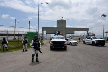 AMLO va por reducir costos de penales privados