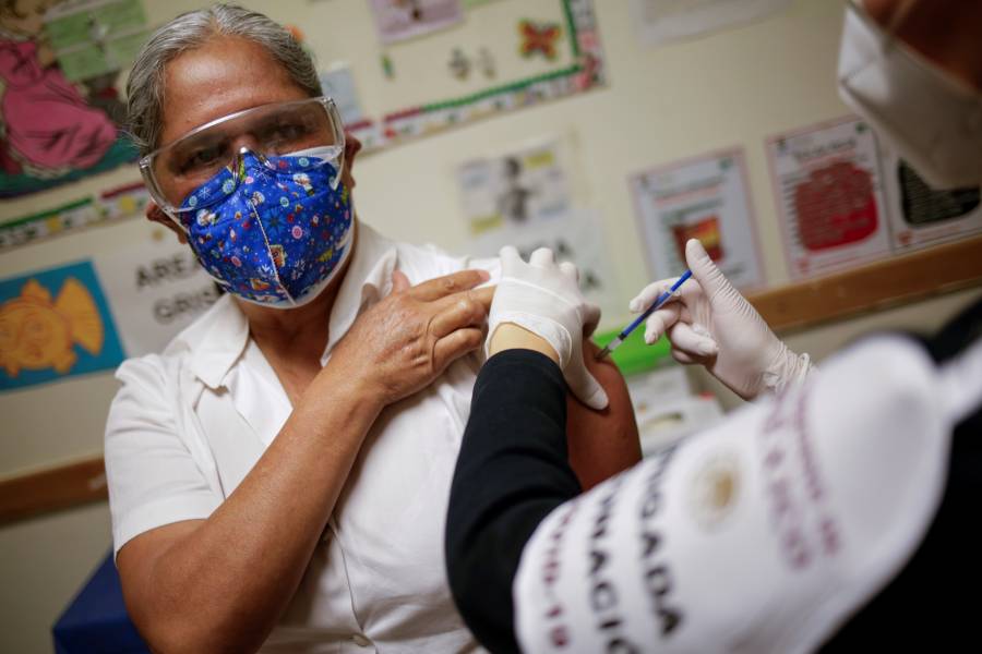 México, vigésimo en el ranking  mundial de aplicación de vacunas