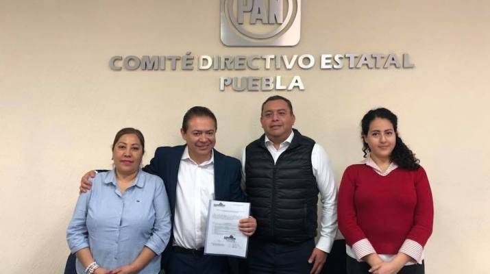 René López busca candidatura del PAN por Tehuacán