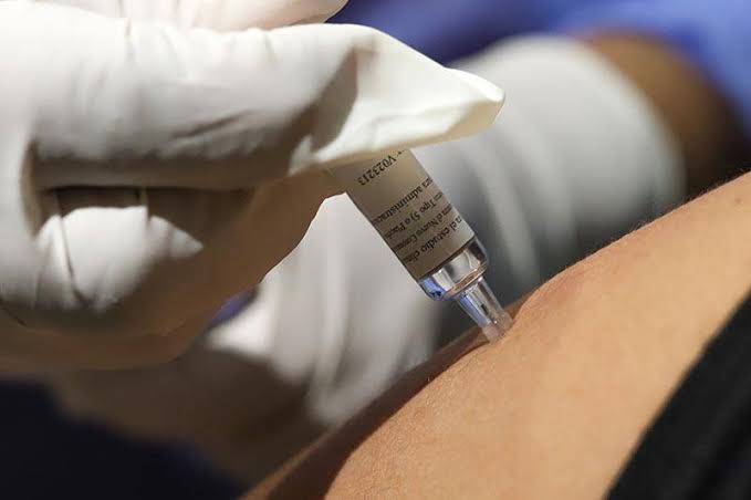 Piden aplicación de vacunas para más 4 mil médicos poblanos