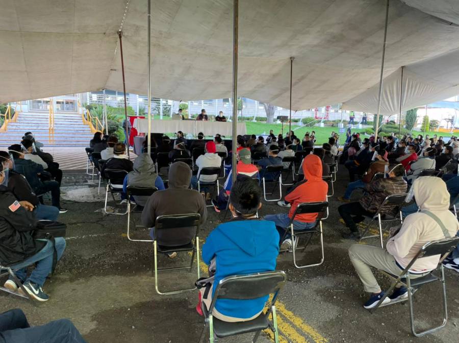 Ratifican trabajadores de Mondelez a Ramiro Vázquez como líder sindical