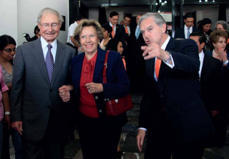 Asestan nuevo golpe a Derbez y a los Jenkins; Ríos Piter y nuevo patronato siguen firmes