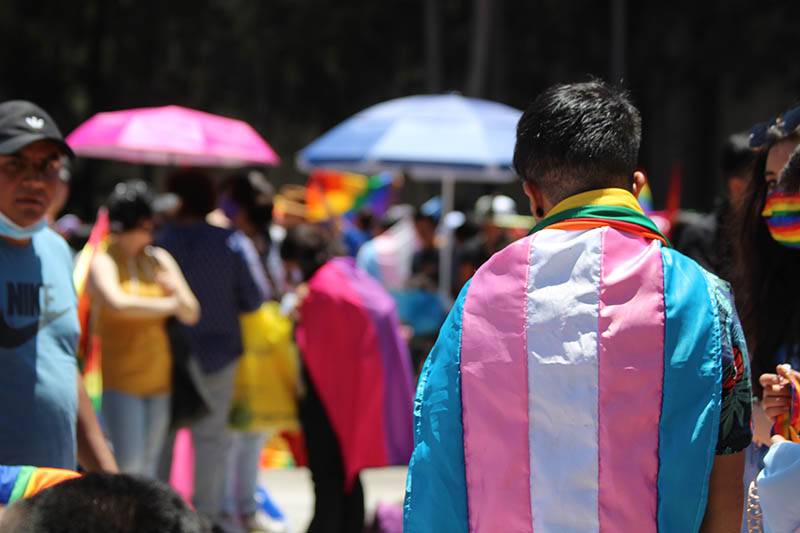 Sin fecha, discusión para reconocer las infancias trans en Puebla