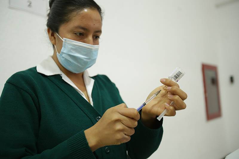 Vacunas pediátricas anticovid llegarían a México en junio: Salud