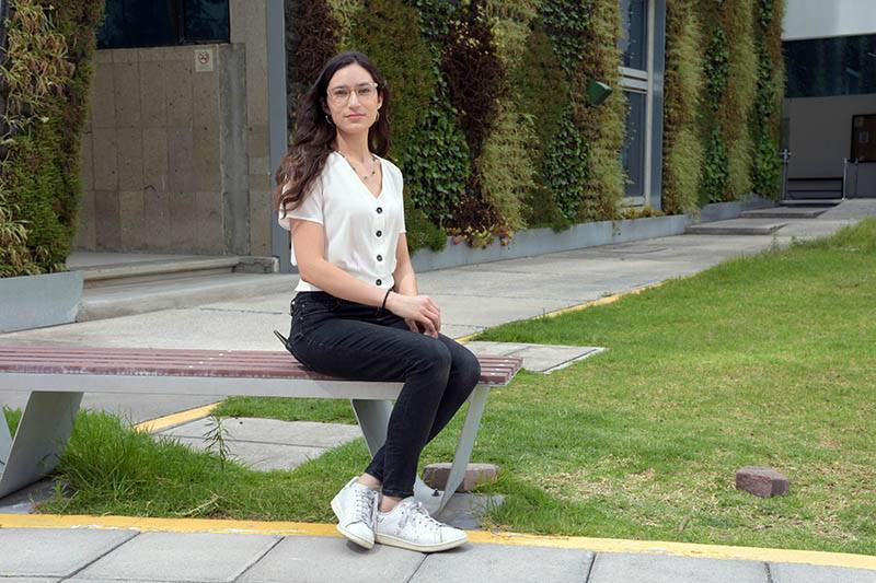 Alumna BUAP, entre los 100 líderes estudiantiles
