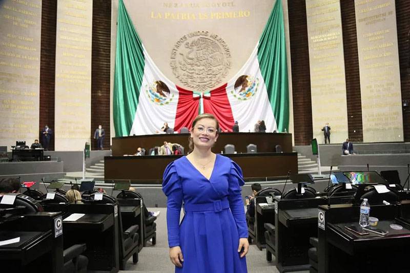 Morenista se destapa a la gubernatura, sin arraigo ni carrera pol&iacute;tica en Puebla