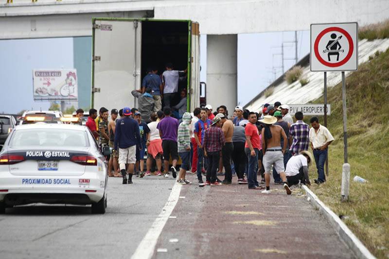 Al día, EU deporta a 38 migrantes poblanos