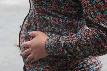 Menores de edad se enfrentan a la responsabilidad de ser madres