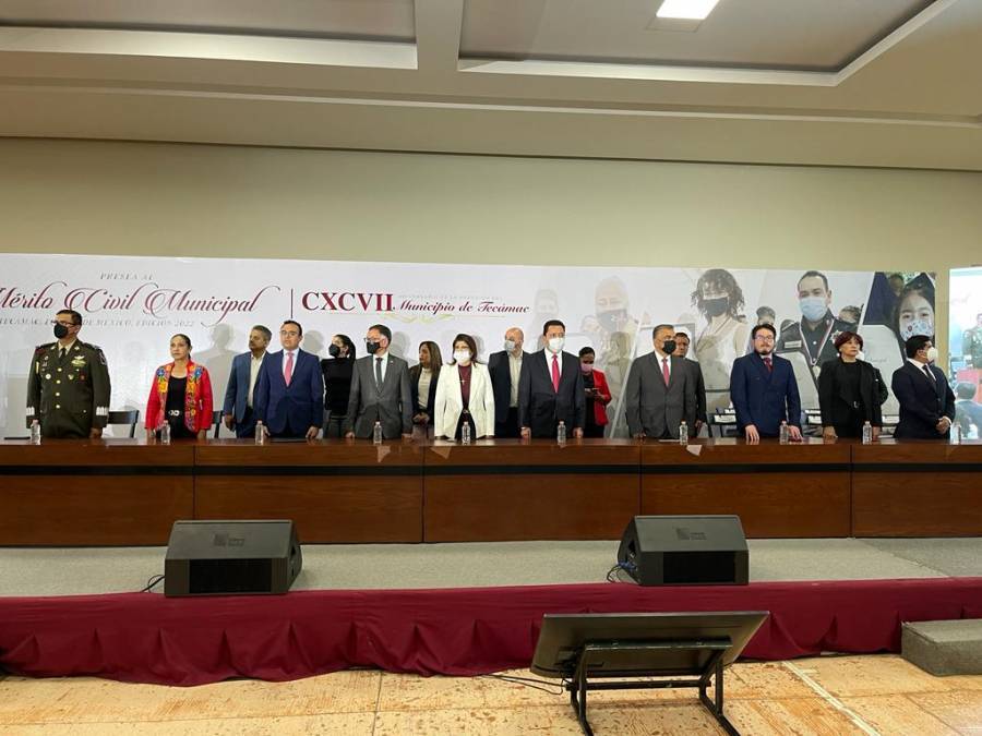 Celebran 197 Aniversario de Tecámac con reconocimiento a habitantes destacados