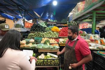 Pega al bolsillo aumento de precios en canasta b&aacute;sica