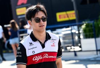 Zhou Guanyu renueva con Alfa Romeo para la temporada 2023