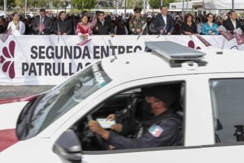 Refuerza Barbosa seguridad de 100 municipios con 200 nuevas patrullas