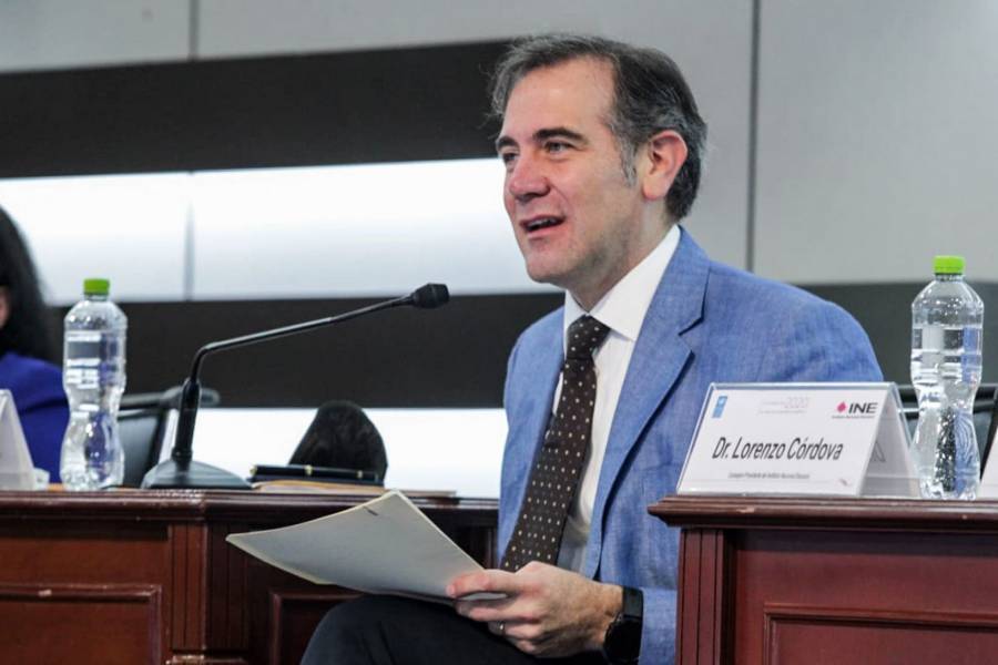 Percepción sobre reforma electoral ha cambiado, el INE no esconde encuestas: Lorenzo Córdova