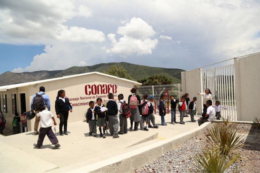 La Escuela es Nuestra atiende a más de 14 mil planteles Conafe en 2022: SEP