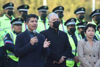 Equipan a elementos de la Polic&iacute;a Municipal
