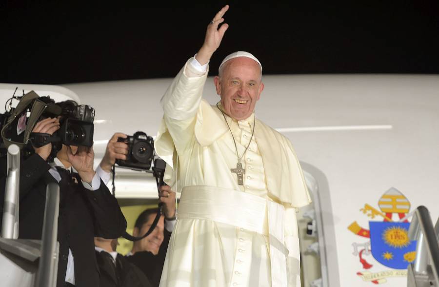 Papa Francisco condenó el incremento de la violencia en Oriente Medio