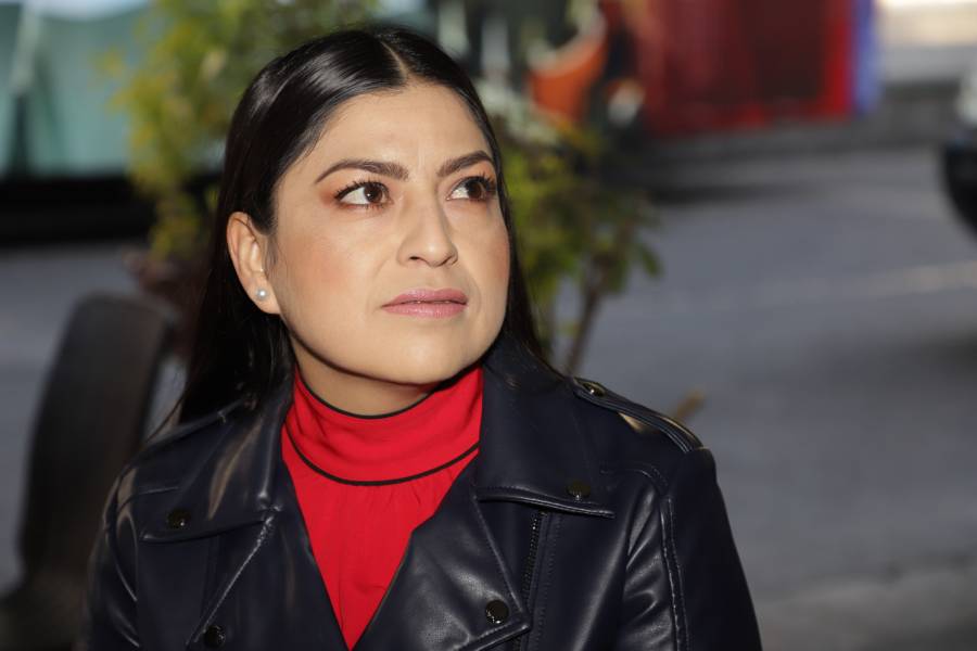 Claudia Rivera se disculpa con ex colaborara por violencia política de género
