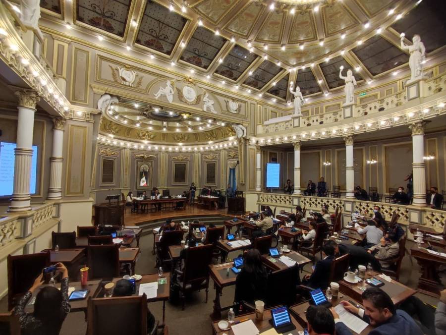 Congreso de Puebla suma 3 cambios en sus curules