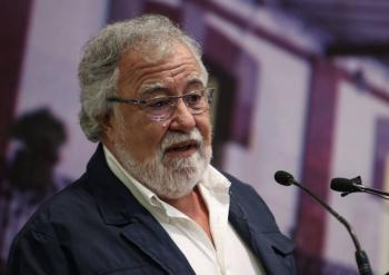 CNDH desmiente que Gobierno federal espiacutee a Alejandro Encinas