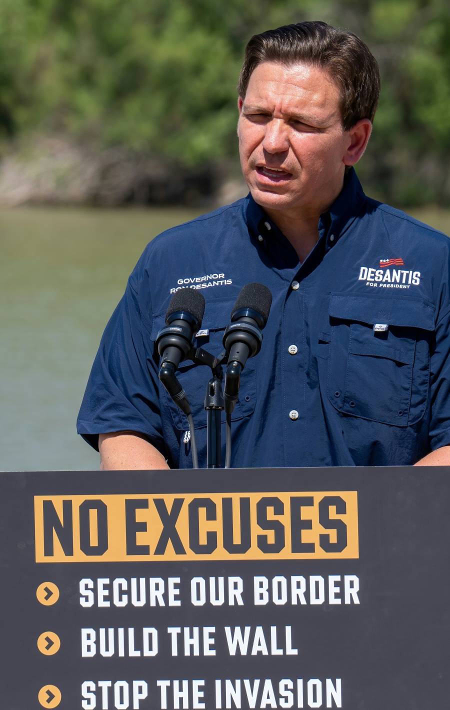 Ron DeSantis presenta un ambicioso plan de inmigraci&oacute;n y seguridad fronteriza