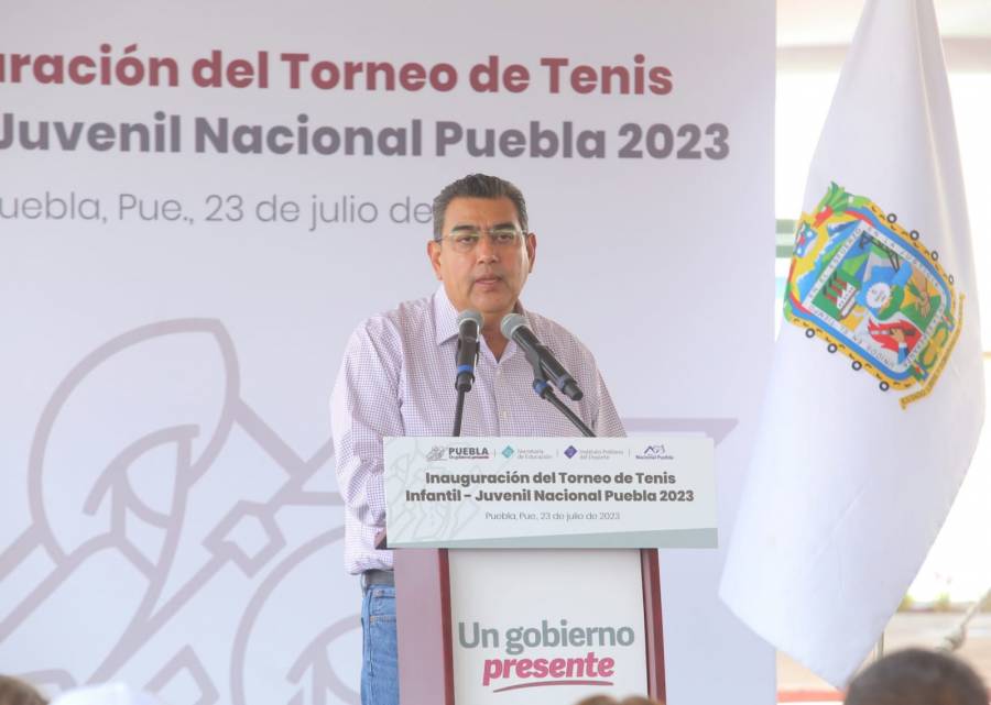 Sergio Salomón entre los mejores gobernadores calificados en el país