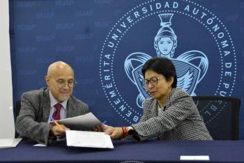 Firma BUAP convenio con la FROC-Conlabor Puebla