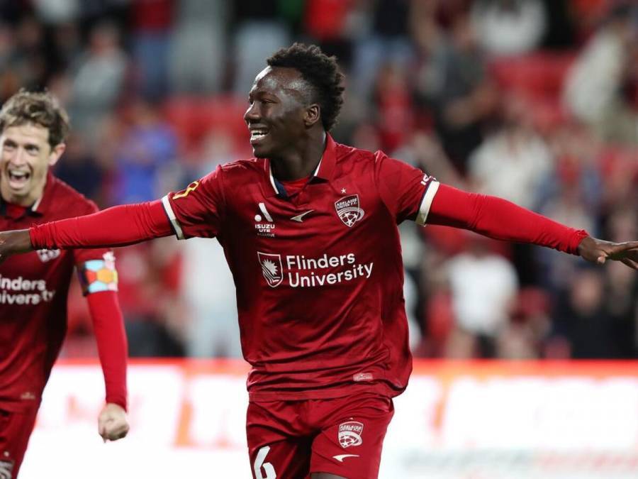 El Bayern M&uacute;nich ficha a la promesa australiana Nestory Irankunda