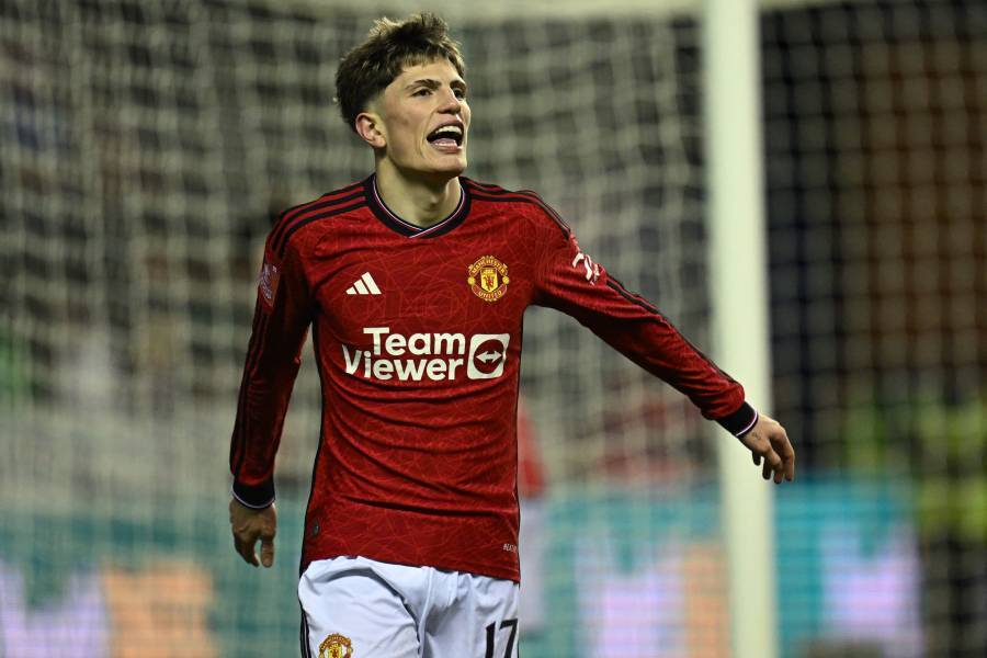 Manchester United cumple en Wigan en la FA Cup con goles portugueses