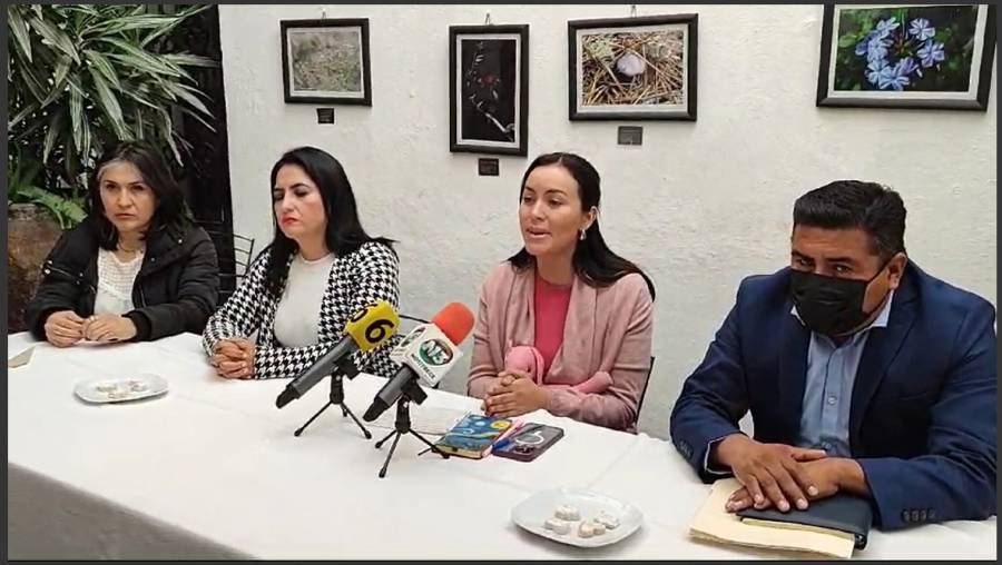 Rocío Macías denuncia sustracción de su hija para entregarla a su agresor sexual