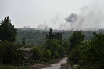 Tres muertos en un bombardeo con misiles en zona del este Ucrania controlada por Rusia