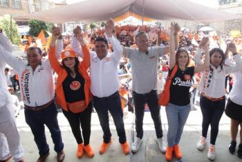 Fernando Morales cierra campaña con más de 10 mil huejotzingas