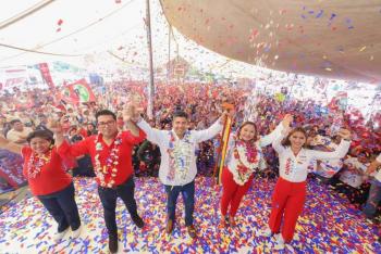 Lalo Rivera cierra campaña en Cuetzalan y Zautla