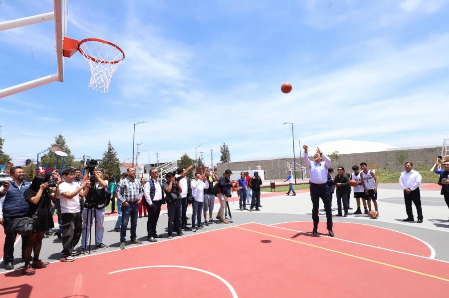Gobierno de Puebla promueve obras para fortalecer lazos familiares