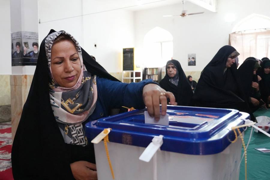 Los reformistas esperan un avance tras las elecciones en Irán