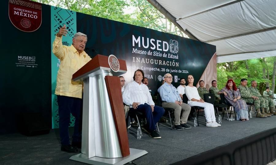 AMLO atribuye éxito de su gobierno al apoyo popular y destaca avances en Dos Bocas