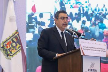 Sergio Salomón presidió el “Curso de capacitación con presidentes municipales electos en Puebla”