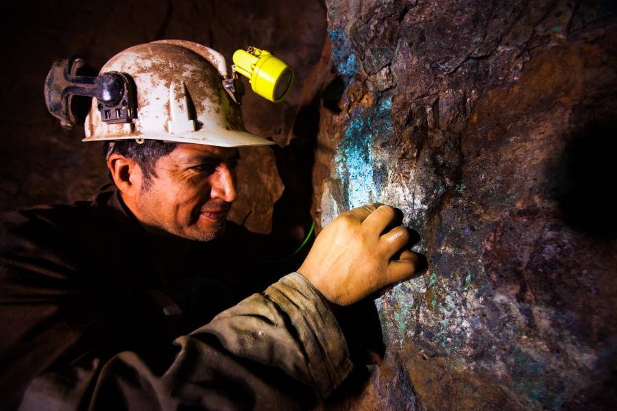 Chile conmemora 53 años de la nacionalización del cobre