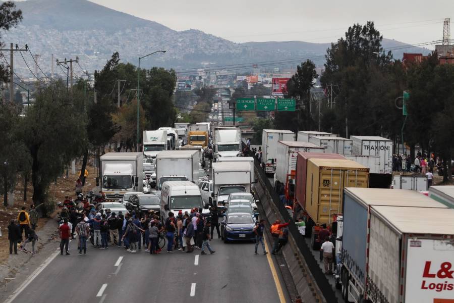 Liberan la autopista México-Puebla tras cinco días de bloqueo; autoridades y ejidatarios alcanzan acuerdo