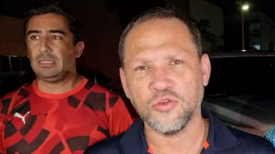 Aparece senador Daniel Barreda en Campeche acompañando la audiencia de su padre por acusaciones de peculado