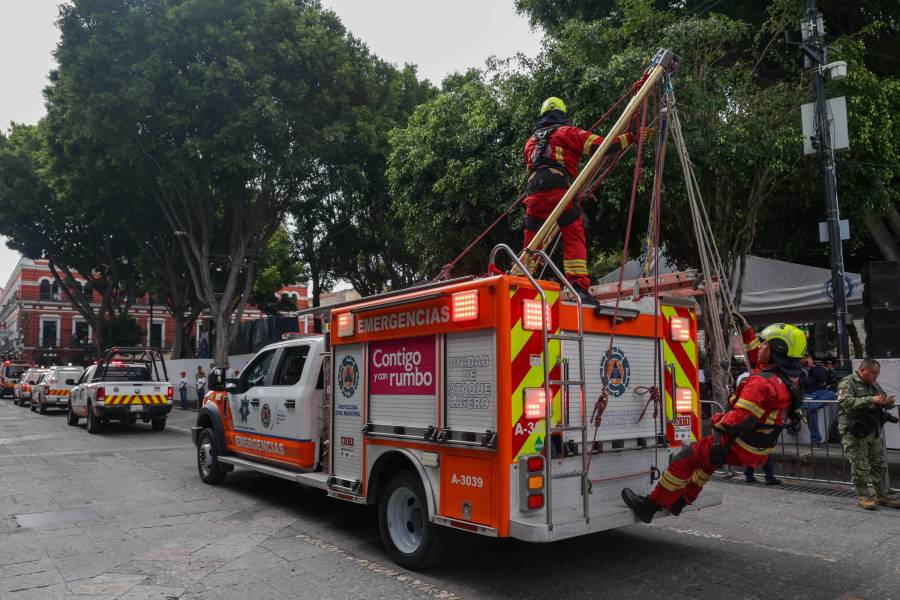 Conmemoran Desfile Cívico militar  por la Independencia de México en Puebla