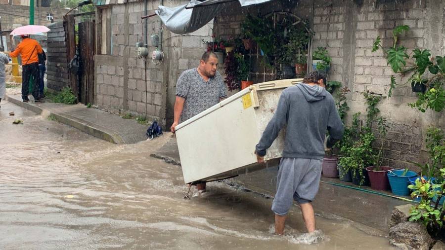 Huracán John deja estragos en Acapulco: 15 muertos y calles llenas de lodo y escombros