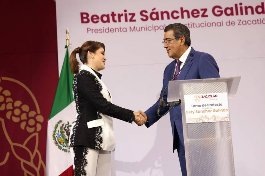 Toma protesta Bety Sánchez como presidenta municipal de Zacatlán